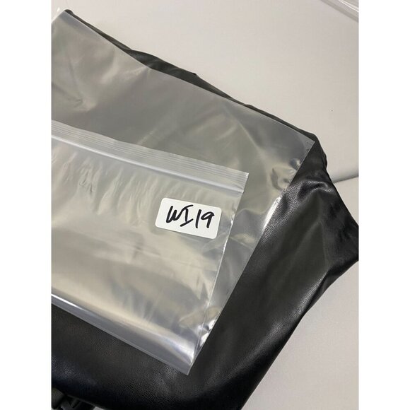 Abercrombie & Fitch The 90s Straight High Rise faux Leather Pants Plus Size 34 - Picture 6 of 13